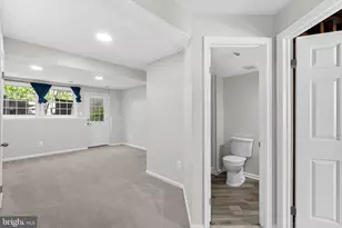 6511 Skylemar Trail, Centreville, VA 20121 - Photo 25