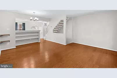 6511 Skylemar Trail, Centreville, VA 20121 - Photo 7