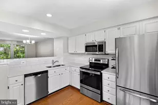 6511 Skylemar Trail, Centreville, VA 20121 - Photo 11
