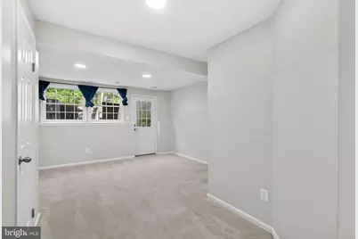 6511 Skylemar Trail, Centreville, VA 20121 - Photo 27