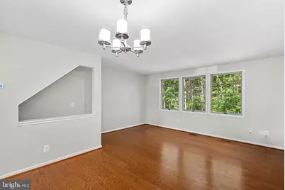 6511 Skylemar Trail, Centreville, VA 20121 - Photo 5
