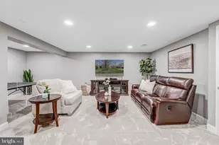 8619 Nanlee Dr, Springfield, VA 22152 - Photo 49