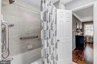 8619 Nanlee Dr, Springfield, VA 22152 - Photo 31