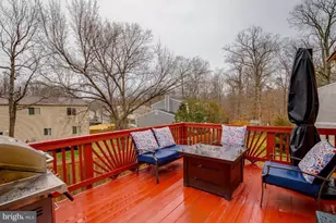 8280 Wold Den Ct, Springfield, VA 22153 - Photo 33