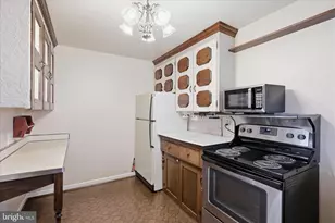 4728 Groves Ln, Fairfax, VA 22030 - Photo 15