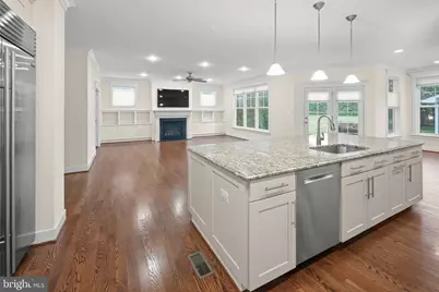 217 Pleasant Street SW, Vienna, VA 22180 - Photo 19