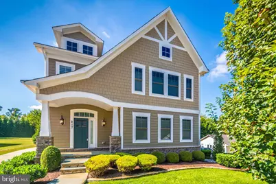 217 Pleasant Street SW, Vienna, VA 22180 - Photo 1