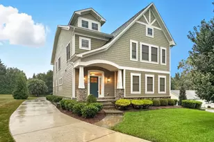 217 Pleasant St SW, Vienna, VA 22180 - Photo 3