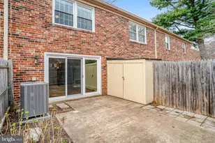 8396 Forrester Blvd, Springfield, VA 22152 - Photo 21