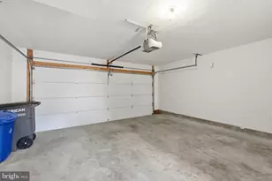 4067 Fountainside Ln, Fairfax, VA 22030 - Photo 35