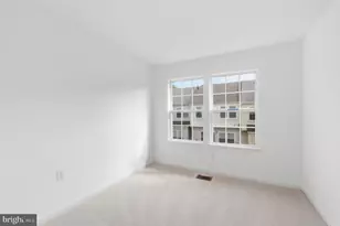 4067 Fountainside Ln, Fairfax, VA 22030 - Photo 27