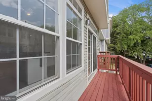 4067 Fountainside Ln, Fairfax, VA 22030 - Photo 21