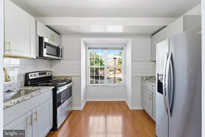 4225 Sauterne Court, Chantilly, VA 20151 - Photo 7