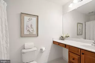 4132 Timber Log Way, Fairfax, VA 22030 - Photo 37