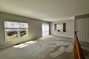 14320 Winding Woods Ct, Centreville, VA 20120 - Photo 9