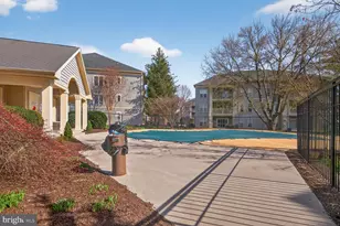 11326 Westbrook Mill Ln, Fairfax, VA 22030 - Photo 31