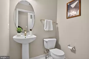 11326 Westbrook Mill Ln, Fairfax, VA 22030 - Photo 25