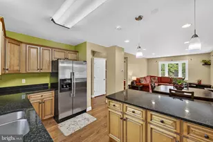 7139 Parkview Ave, Falls Church, VA 22042 - Photo 13
