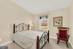 11806 Green Look Pl, Fairfax, VA 22033 - Photo 23