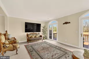 11806 Green Look Pl, Fairfax, VA 22033 - Photo 9