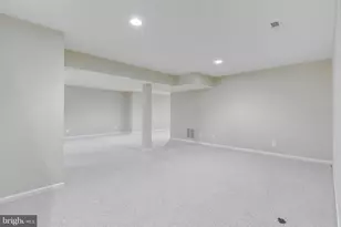 12798 Thacker Hill Ct, Herndon, VA 20171 - Photo 27