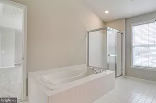 12798 Thacker Hill Ct, Herndon, VA 20171 - Photo 21