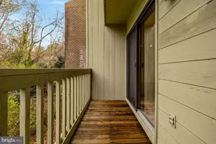 1752 Wainwright Dr, Reston, VA 20190 - Photo 13
