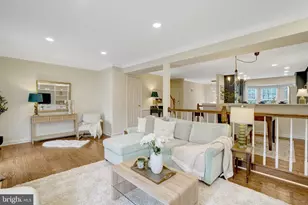 6331 Crooked Oak Ln, Falls Church, VA 22042 - Photo 13