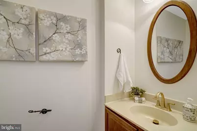 6331 Crooked Oak Lane, Falls Church, VA 22042 - Photo 15