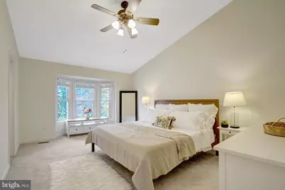 6331 Crooked Oak Lane, Falls Church, VA 22042 - Photo 17