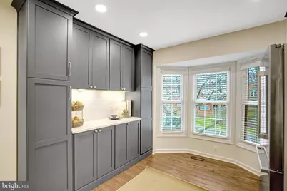 6331 Crooked Oak Lane, Falls Church, VA 22042 - Photo 5