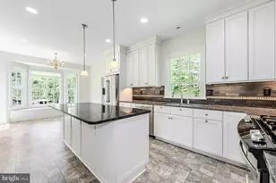 11208 W Montpelier Rd, Great Falls, VA 22066 - Photo 23