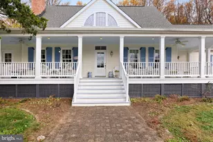 11208 W Montpelier Rd, Great Falls, VA 22066 - Photo 13