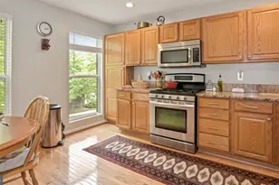 12062 Edgemere Cir, Reston, VA 20190 - Photo 3