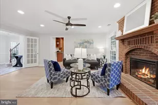 3244 Duck Pond Ct, Herndon, VA 20171 - Photo 5
