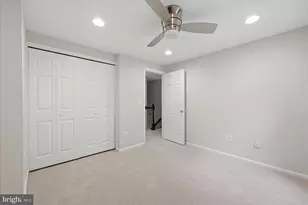 3244 Duck Pond Ct, Herndon, VA 20171 - Photo 27