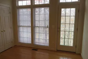 9044 Tanyard Ln, Lorton, VA 22079 - Photo 17