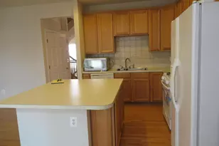 9044 Tanyard Ln, Lorton, VA 22079 - Photo 5