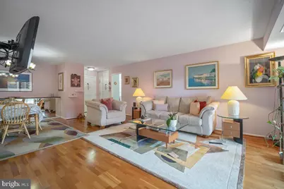 8380 Greensboro Drive #303, McLean, VA 22102 - Photo 11