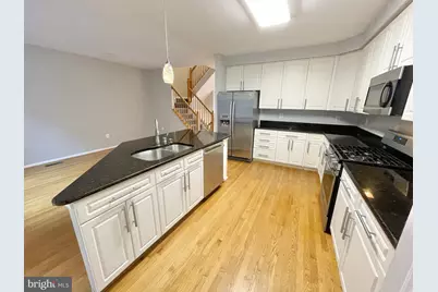 6252 Windham Hill Run, Alexandria, VA 22315 - Photo 3