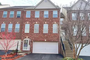 4135 Brookgreen Dr, Fairfax, VA 22033 - Photo 1