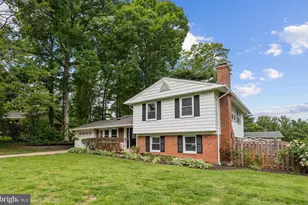 6800 Seton Ct, Springfield, VA 22152 - Photo 49