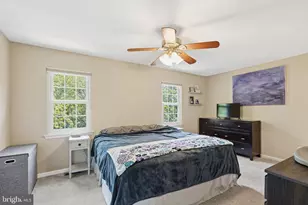 4037 Summer Hollow Ct, Chantilly, VA 20151 - Photo 23