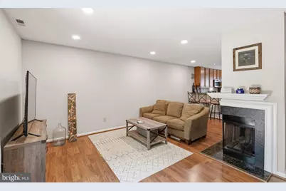 4037 Summer Hollow Court #158-G, Chantilly, VA 20151 - Photo 13
