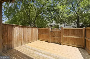 4037 Summer Hollow Ct, Chantilly, VA 20151 - Photo 31