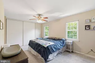 4037 Summer Hollow Ct, Chantilly, VA 20151 - Photo 25