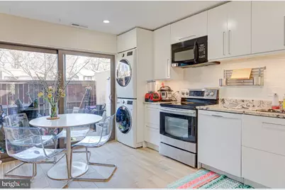 11621 Newbridge Court, Reston, VA 20191 - Photo 17