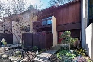 11621 Newbridge Ct, Reston, VA 20191 - Photo 41