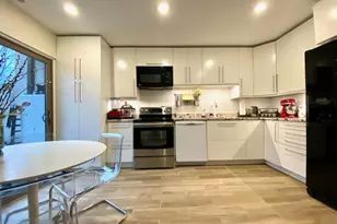 11621 Newbridge Ct, Reston, VA 20191 - Photo 15