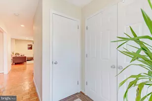 11621 Newbridge Ct, Reston, VA 20191 - Photo 3